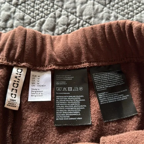 Like New H&M Jogger - Picture 5 of 6